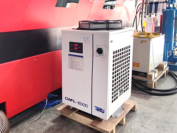 Решения для охлаждения волоконных лазеров, CO2-лазеров и станков с ЧПУ